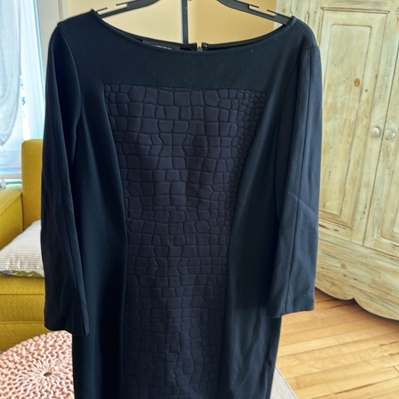 Black long sleeve dress - Picture 2 of 6